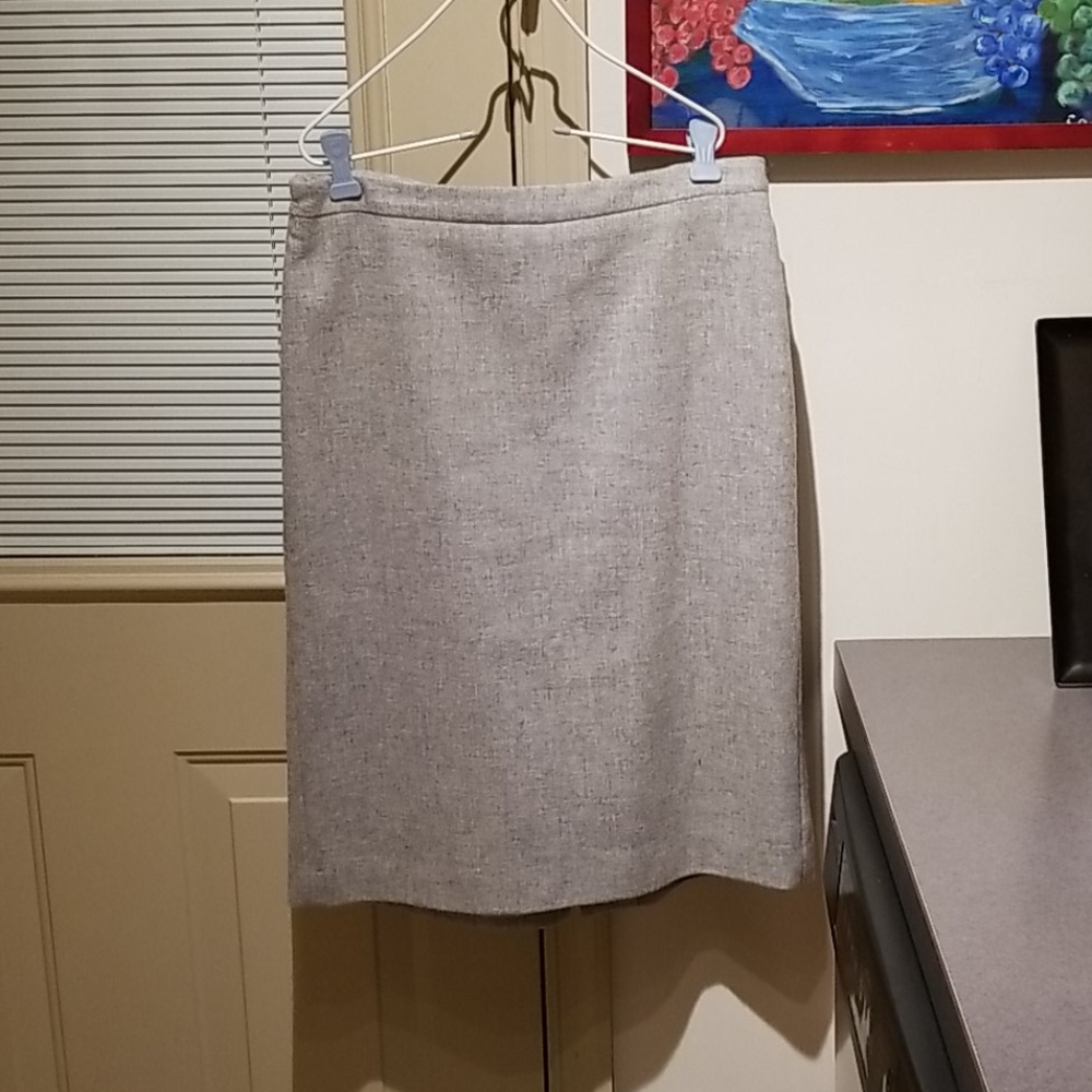 Gray skirt